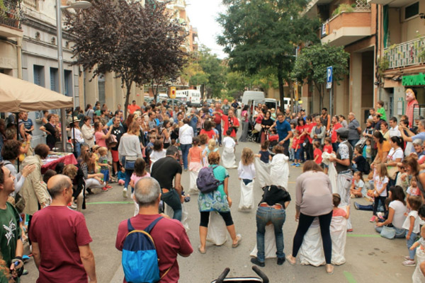 Imatge destacada de la cooperativa cultural Rocaguinarda, amb avantatges i descomptes per als associats